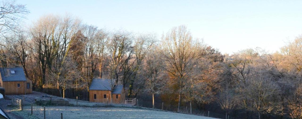 Les Cabanes Des Pierreux Hotel Gesves Kültér fotó